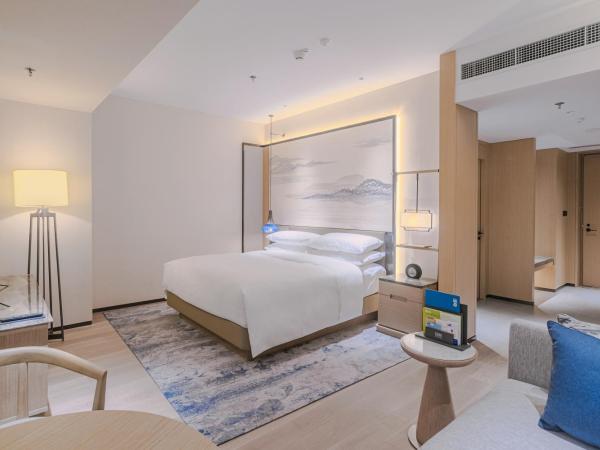 Four Points by Sheraton Suzhou, Wuzhong : photo 3 de la chambre premium deluxe guest room with 1 king