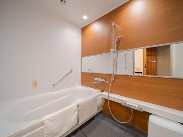 Via Inn Prime Osaka Kyobashi : photo 8 de la chambre chambre lits jumeaux - non-fumeurs