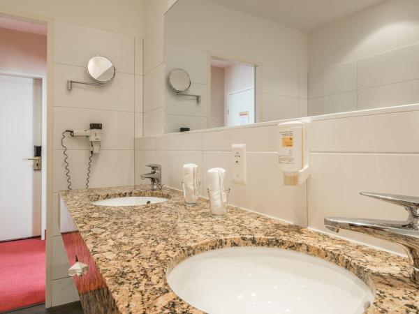 Hotel Monopol Luzern : photo 9 de la chambre suite