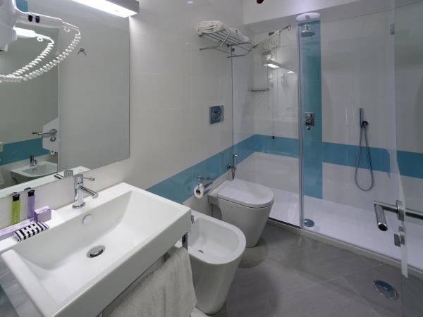 Art Hotel Gran Paradiso : photo 4 de la chambre chambre double premium – vue sur mer