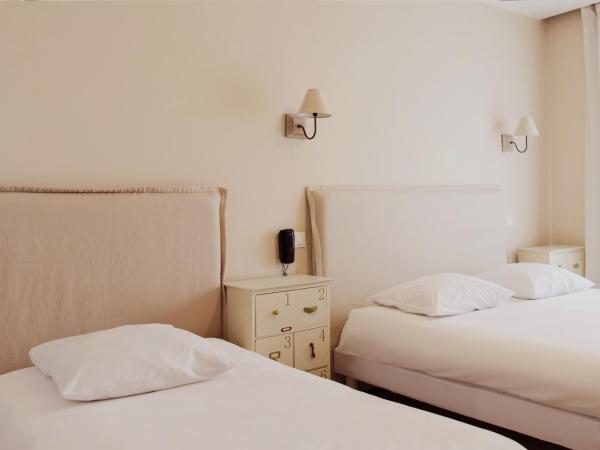 Coq Hotel : photo 2 de la chambre chambre triple