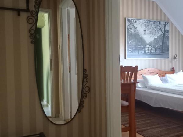 Európa Panzió : photo 1 de la chambre chambre quadruple