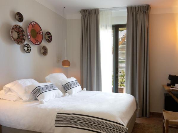 Casa Santini x Roc Seven : photo 2 de la chambre chambre double confort avec terrasse
