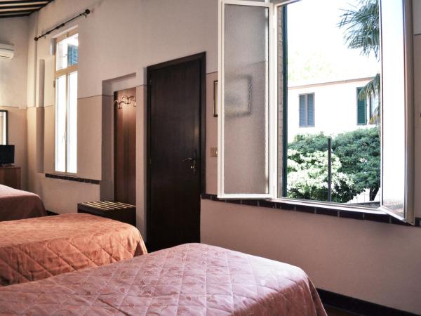 Hotel Arno Bellariva : photo 7 de la chambre chambre quadruple Économique