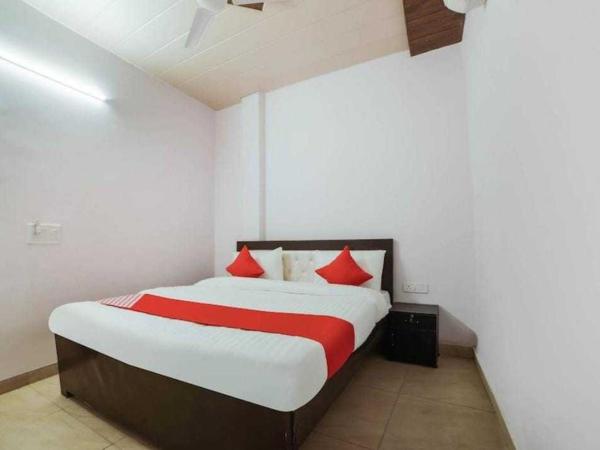 Super Hotel O KL khari Near Ashoka Park Mein Metro : photo 2 de la chambre chambre triple classique