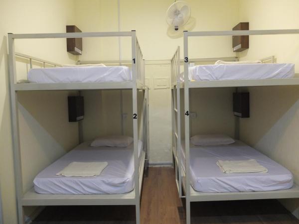 Muntri House : photo 2 de la chambre lit simple en dortoir