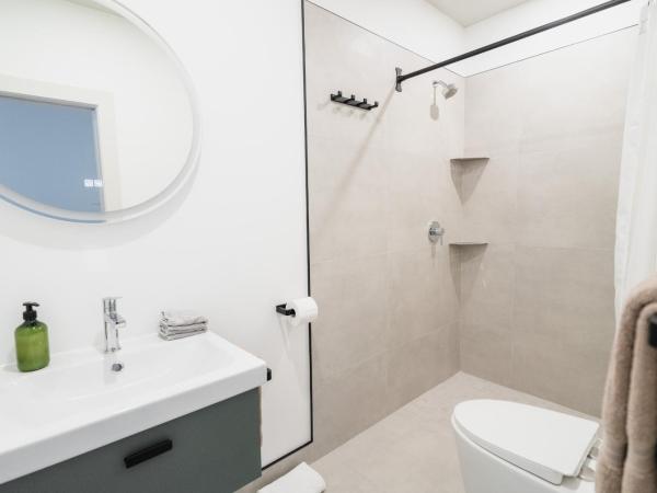 Bed and Breakfast du Village BBV : photo 4 de la chambre chambre lit queen-size