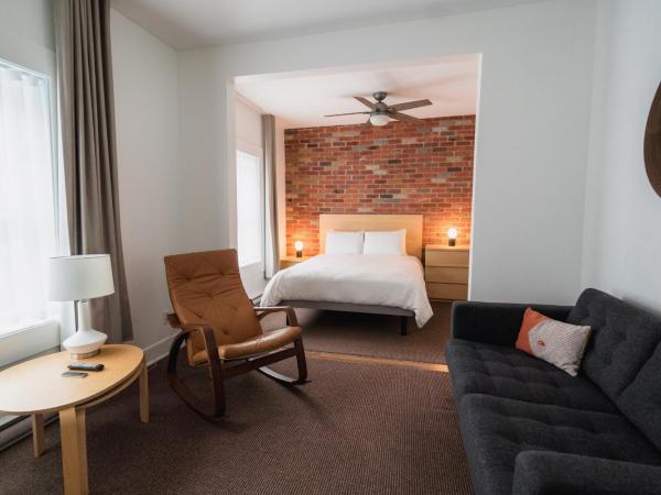 Bed and Breakfast du Village BBV : photo 1 de la chambre suite 1 chambre