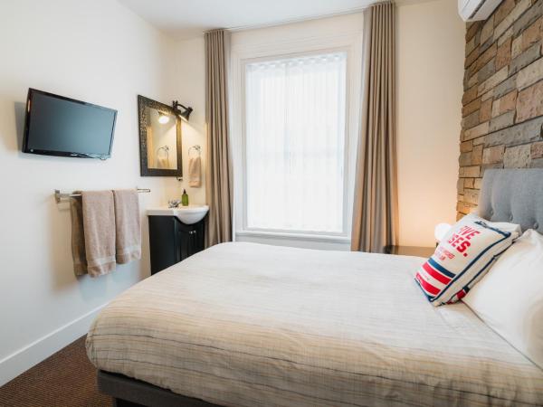 Bed and Breakfast du Village BBV : photo 1 de la chambre chambre simple Économique