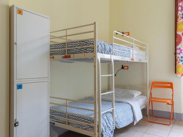 Hostel Pisa Tower : photo 7 de la chambre lit dans dortoir pour femmes de 4 lits