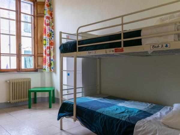 Hostel Pisa Tower : photo 6 de la chambre lit dans dortoir pour femmes de 4 lits