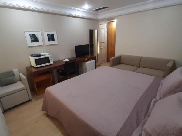 Mediterrâneo Flat - Apart-Hotel : photo 4 de la chambre chambre lit king-size deluxe