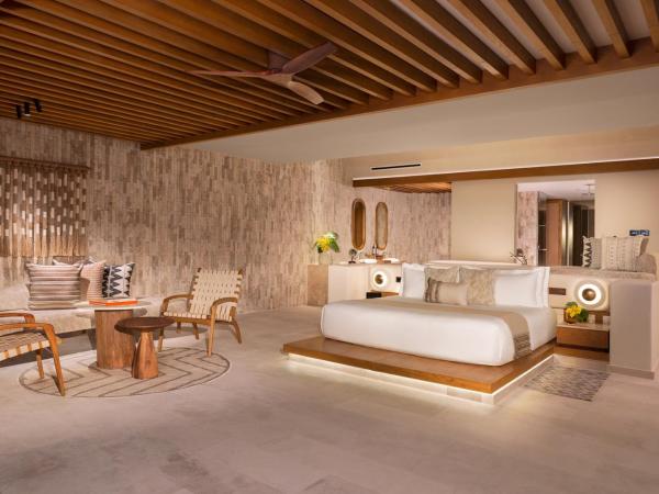 Impression Isla Mujeres by Secrets - Adults Only - All Inclusive : photo 3 de la chambre suite lune de miel - vue sur océan