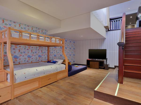 Anantara The Palm Dubai Resort : photo 2 de la chambre chambre familiale deluxe avec accès au lagon