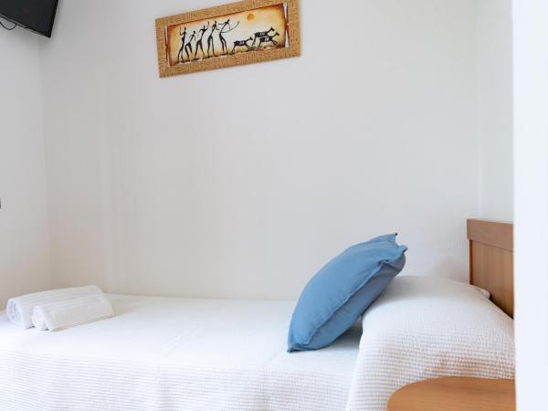 Hotel Greta B&B : photo 1 de la chambre petite chambre simple