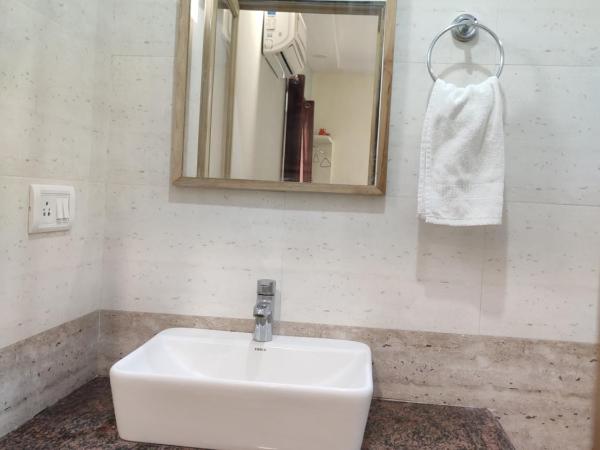 Max Guest House : photo 8 de la chambre chambre lit king-size deluxe