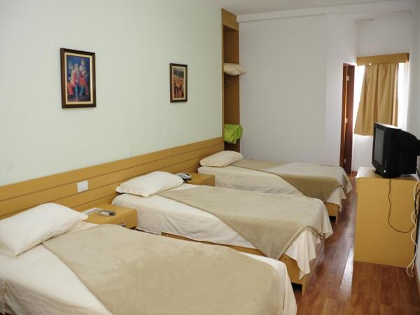 Hotel Family : photo 1 de la chambre chambre triple