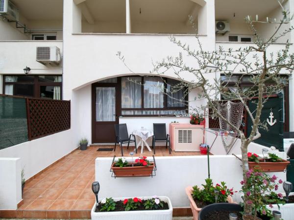 Apartment Svid : photo 4 de la chambre appartement