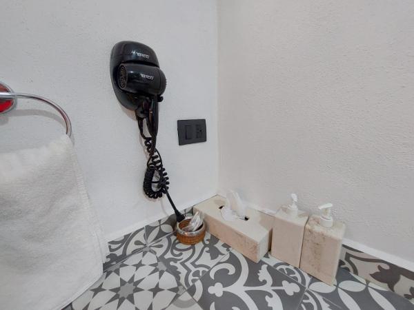 Casa Allende Morelia : photo 2 de la chambre chambre lit king-size deluxe