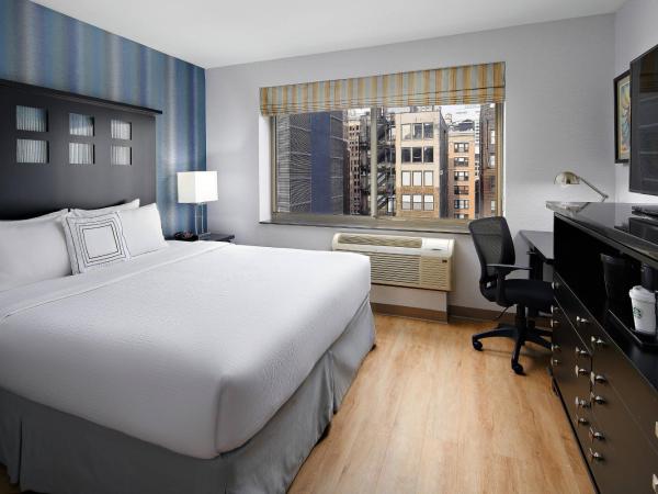 Fairfield Inn & Suites by Marriott New York Manhattan/Chelsea : photo 2 de la chambre chambre lit king-size supérieure