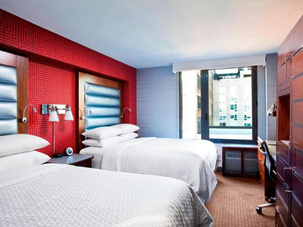 The Chelsean New York : photo 1 de la chambre chambre d'angle avec 2 lits queen-size - Étage supérieur