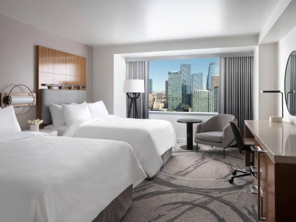 JW Marriott Los Angeles L.A. LIVE : photo 1 de la chambre hébergement lit queen-size deluxe - vue sur ville