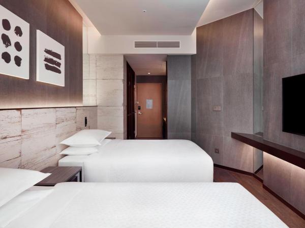 Four Points by Sheraton Seoul Gangnam : photo 1 de la chambre chambre standard 2 lits jumeaux/simples - vue sur ville