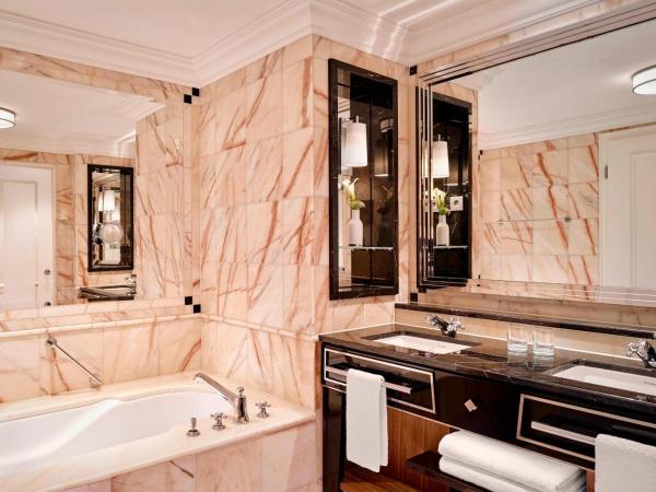 The Ritz-Carlton, Berlin : photo 4 de la chambre chambre lit king-size deluxe