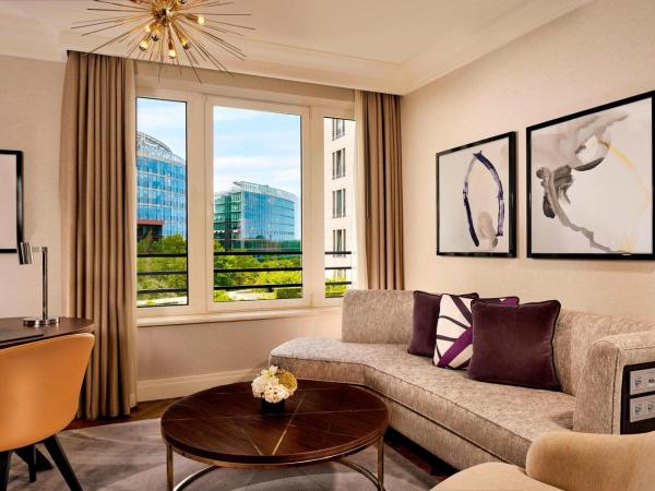 The Ritz-Carlton, Berlin : photo 3 de la chambre suite deluxe