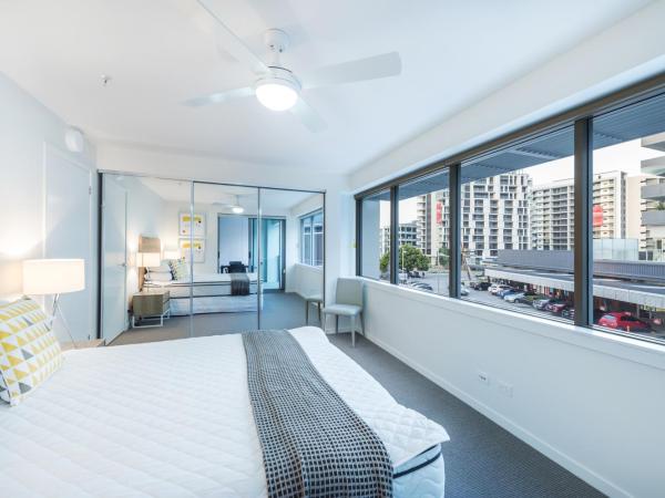 Link Portside Wharf Apartment Hotel : photo 6 de la chambre one-bedroom queen bed apartment