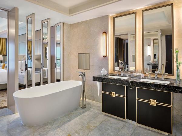 The St. Regis Shanghai Jingan : photo 4 de la chambre the manor deluxe