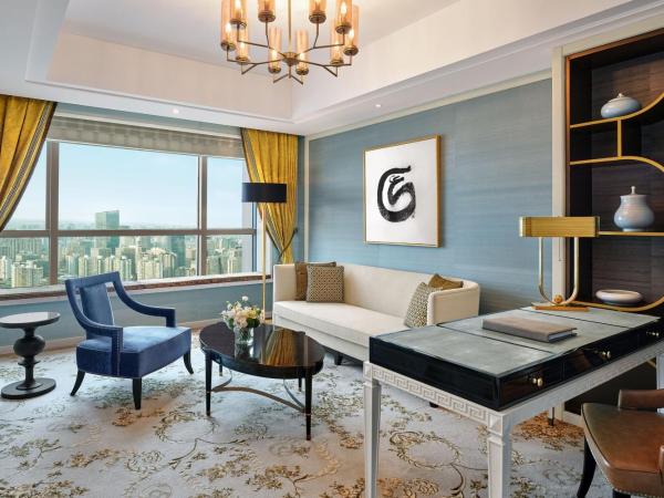 The St. Regis Shanghai Jingan : photo 6 de la chambre the manor junior suite