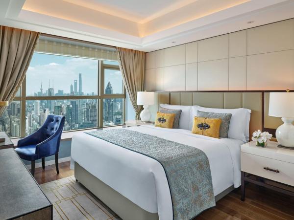 The St. Regis Shanghai Jingan : photo 7 de la chambre metropolitan suite, club lounge access, 2 bedroom 2 room suite, city view