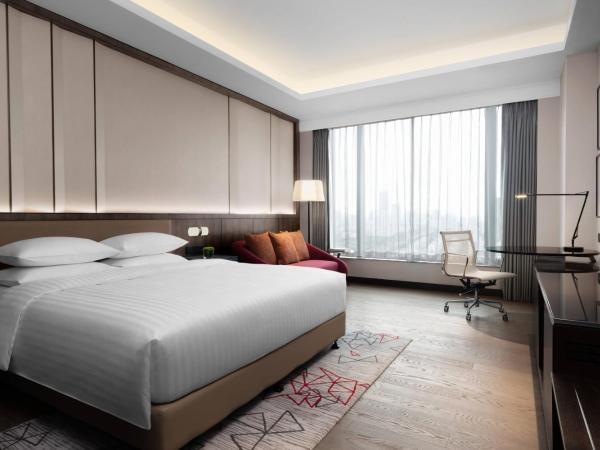 Courtyard by Marriott Suzhou Mudu : photo 1 de la chambre chambre lit king-size deluxe