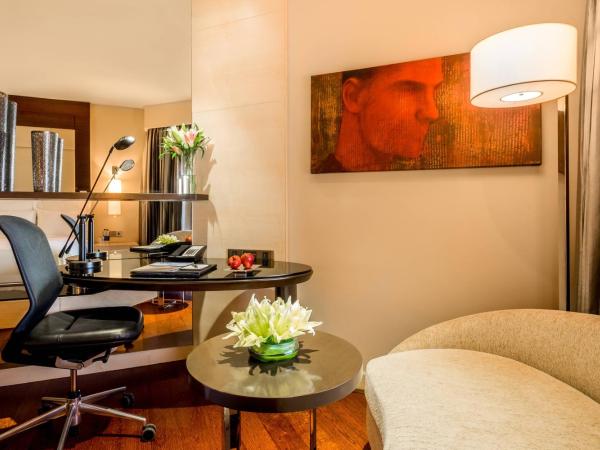 JW Marriott Mumbai Juhu : photo 6 de la chambre executive lounge access, guest room, 1 king