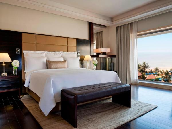 JW Marriott Mumbai Juhu : photo 5 de la chambre 	 royal beach suite, executive lounge access, 1 king