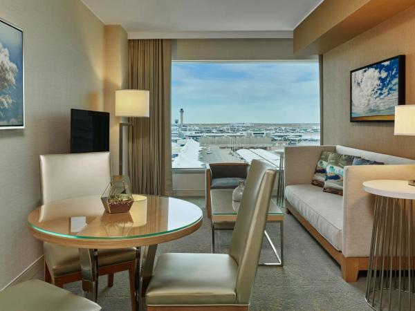 The Westin Denver International Airport : photo 1 de la chambre suite exécutive