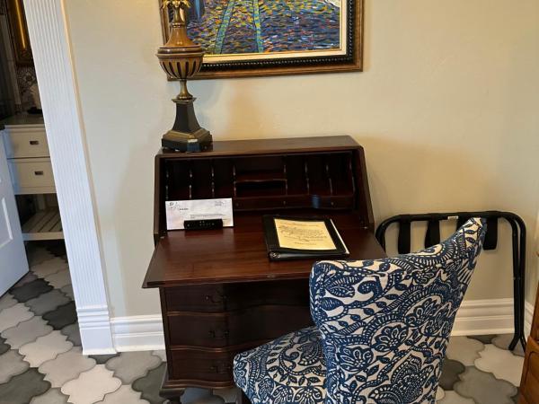 El Amador Inn Downtown Tucson : photo 9 de la chambre chambre lit queen-size - vue sur jardin