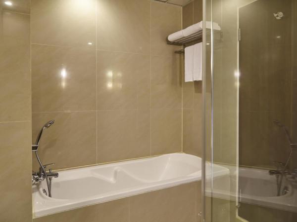 Maple Hotel : photo 4 de la chambre deluxe suite