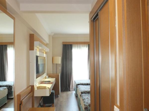 Marbel Hotel by Palm Wings - All Inclusive : photo 4 de la chambre chambre triple
