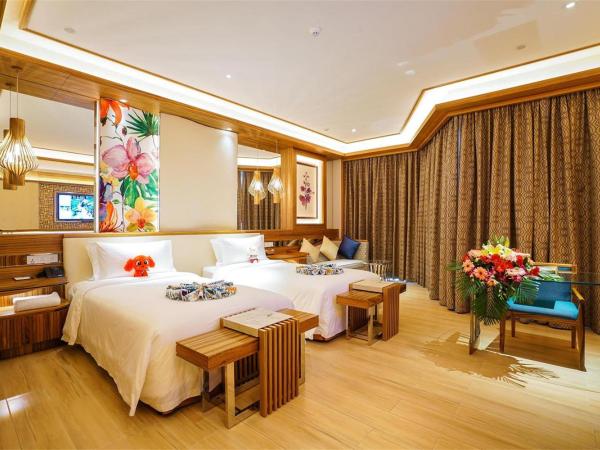 Regal Palace Resort & Spa : photo 3 de la chambre chambre lit king-size - vue sur jardin