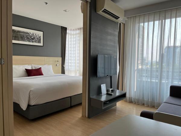 Arize Hotel Sukhumvit : photo 4 de la chambre hébergement d'angle de luxe