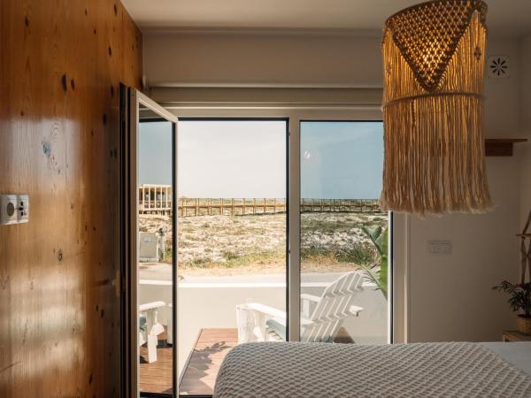 We Surf House : photo 4 de la chambre chambre double ou lits jumeaux standard - vue sur mer