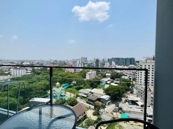 Perfect top pool view condo Astra sky river : photo 8 de la chambre villa