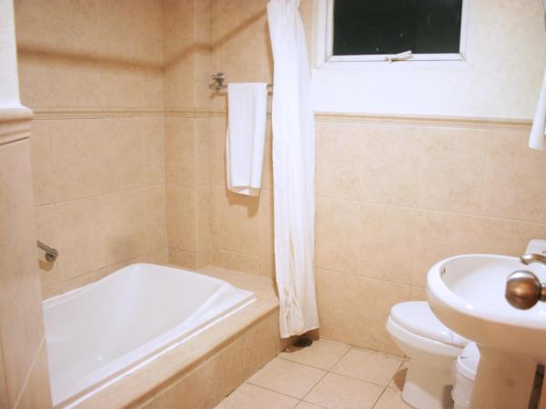 Angeles Suites & Hotel : photo 4 de la chambre suite junior deluxe