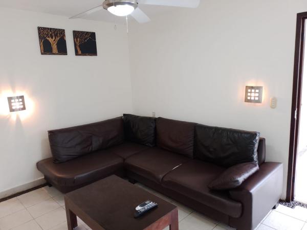 Angeles Suites & Hotel : photo 6 de la chambre suite 2 chambres