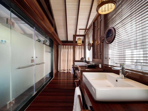 Yalong Bay Earthly Paradise Birds Nest Resort （Mountain Villas) : photo 3 de la chambre eagle sea villa