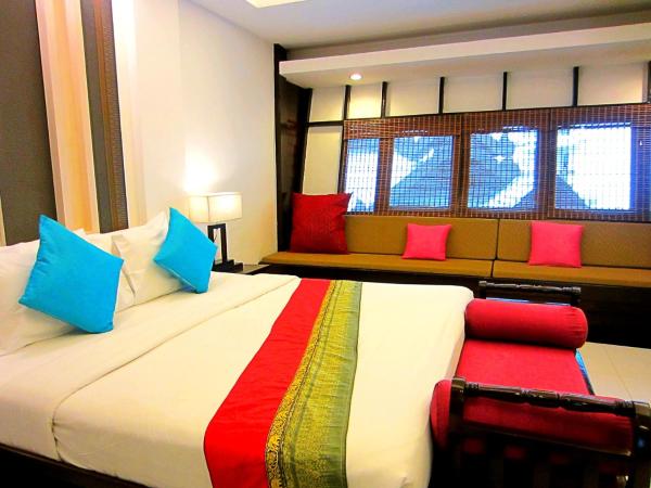 Yantarasri Resort : photo 6 de la chambre hébergement lit king-size deluxe - Étage supérieur