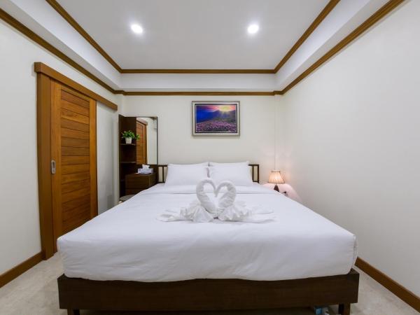 Suthep Home & Hostel : photo 1 de la chambre chambre supérieure lit queen-size