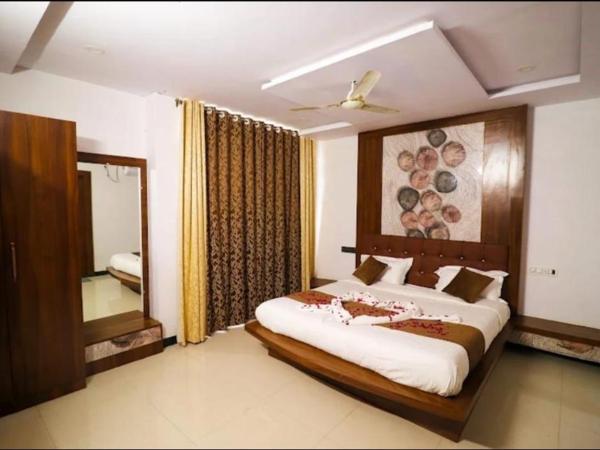 Hotel LAAKHAN BY GHUMO UDAIPUR : photo 6 de la chambre suite en duplex